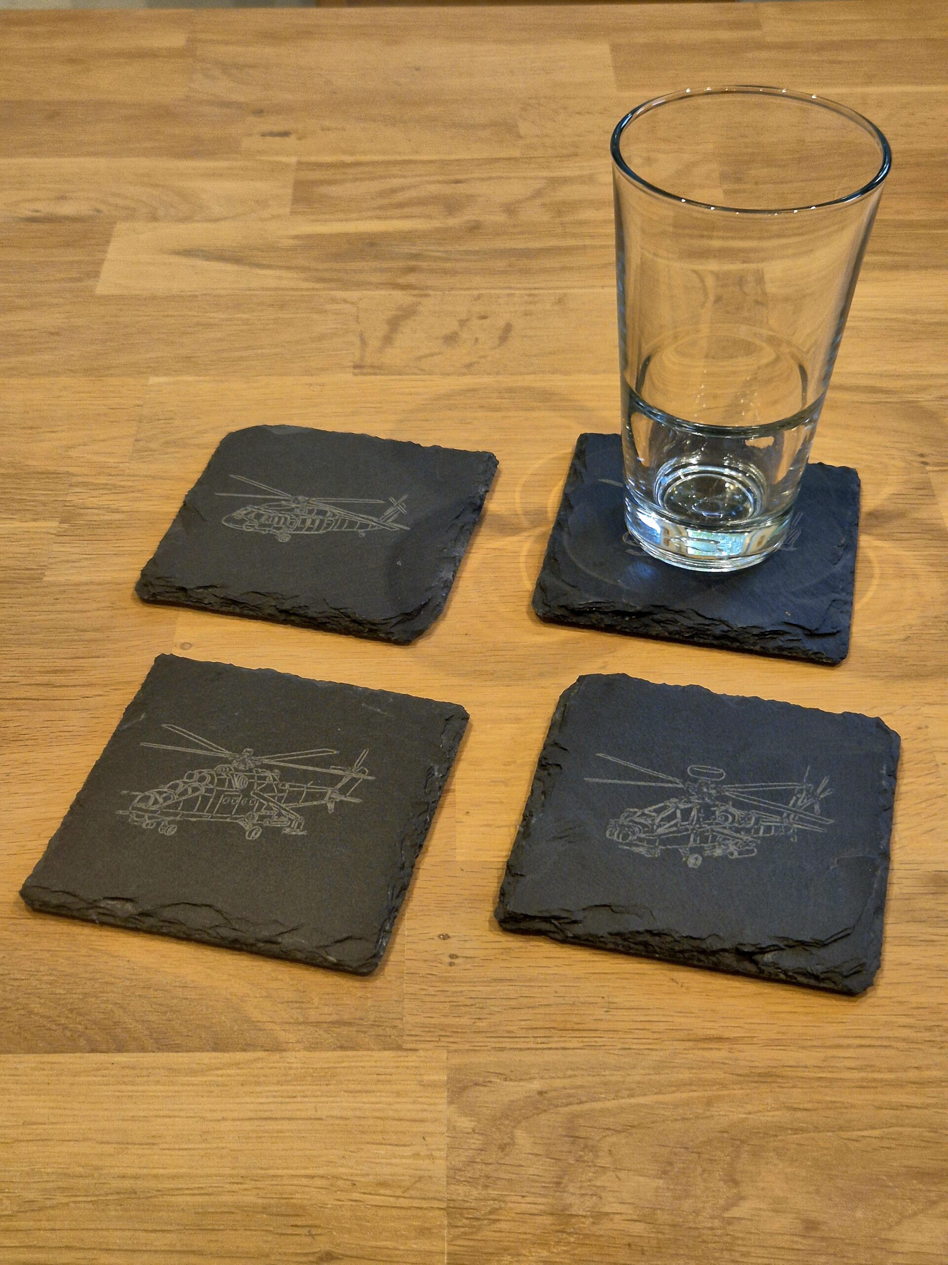 Schiefer-Untersetzer mit Helikopter-Motiv (5 Motive)